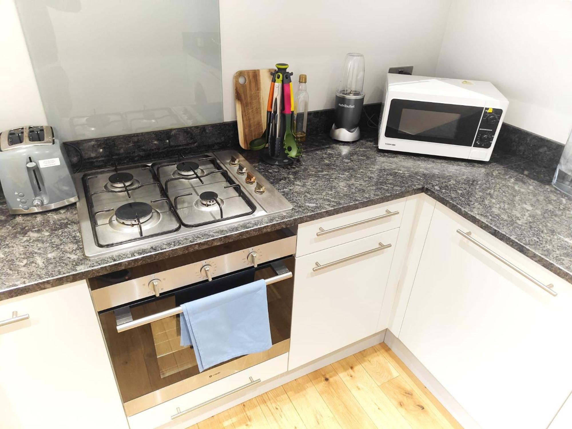 Modern Central Brighton Patio Flat - Free Parking! Luaran gambar